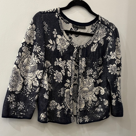 Peruvian Connection Navy and Cream Floral sweater - medium - 100% Prima cotton - Picture 1 of 5